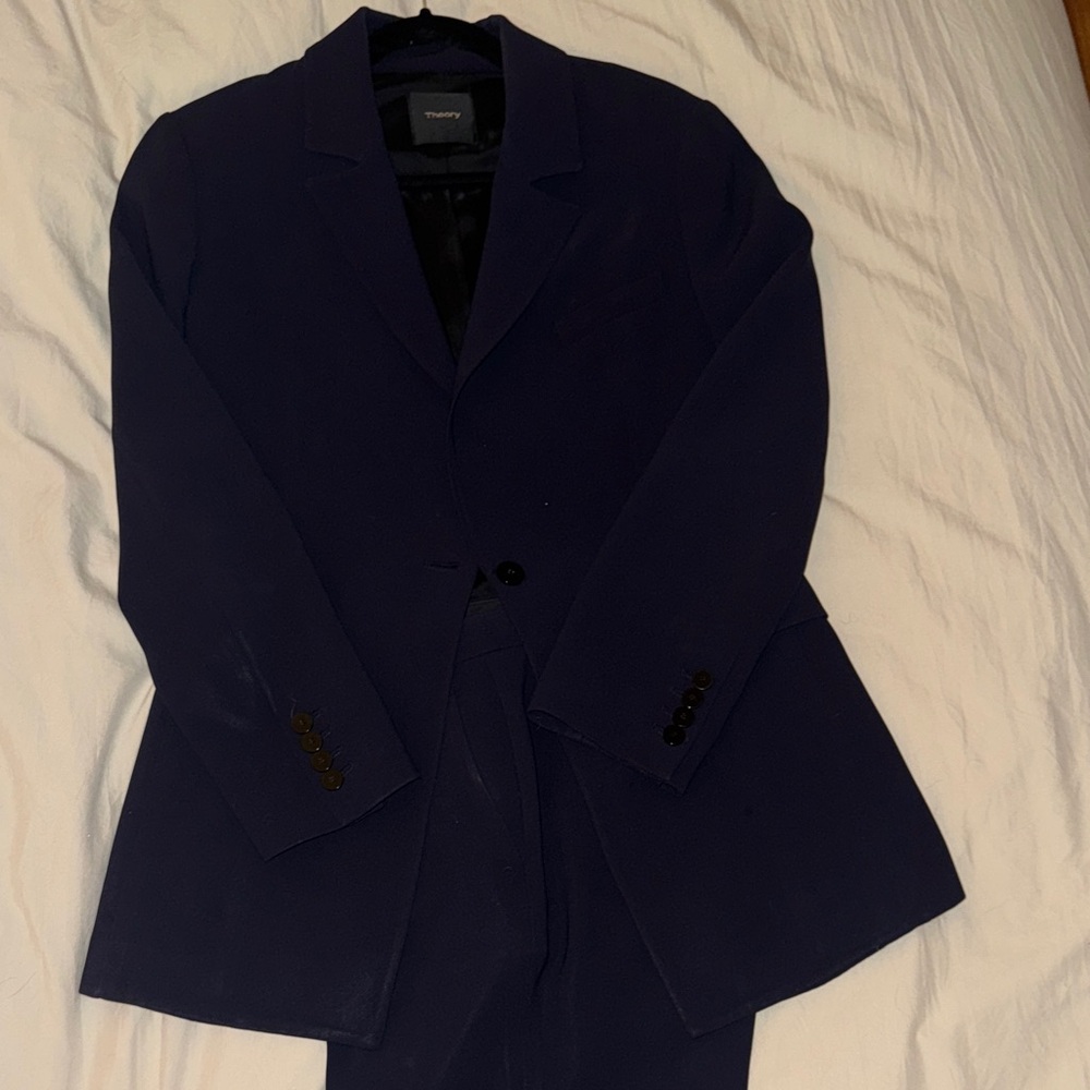 Theory Womens Navy Blazer and Pants Set top 6 bottom 4